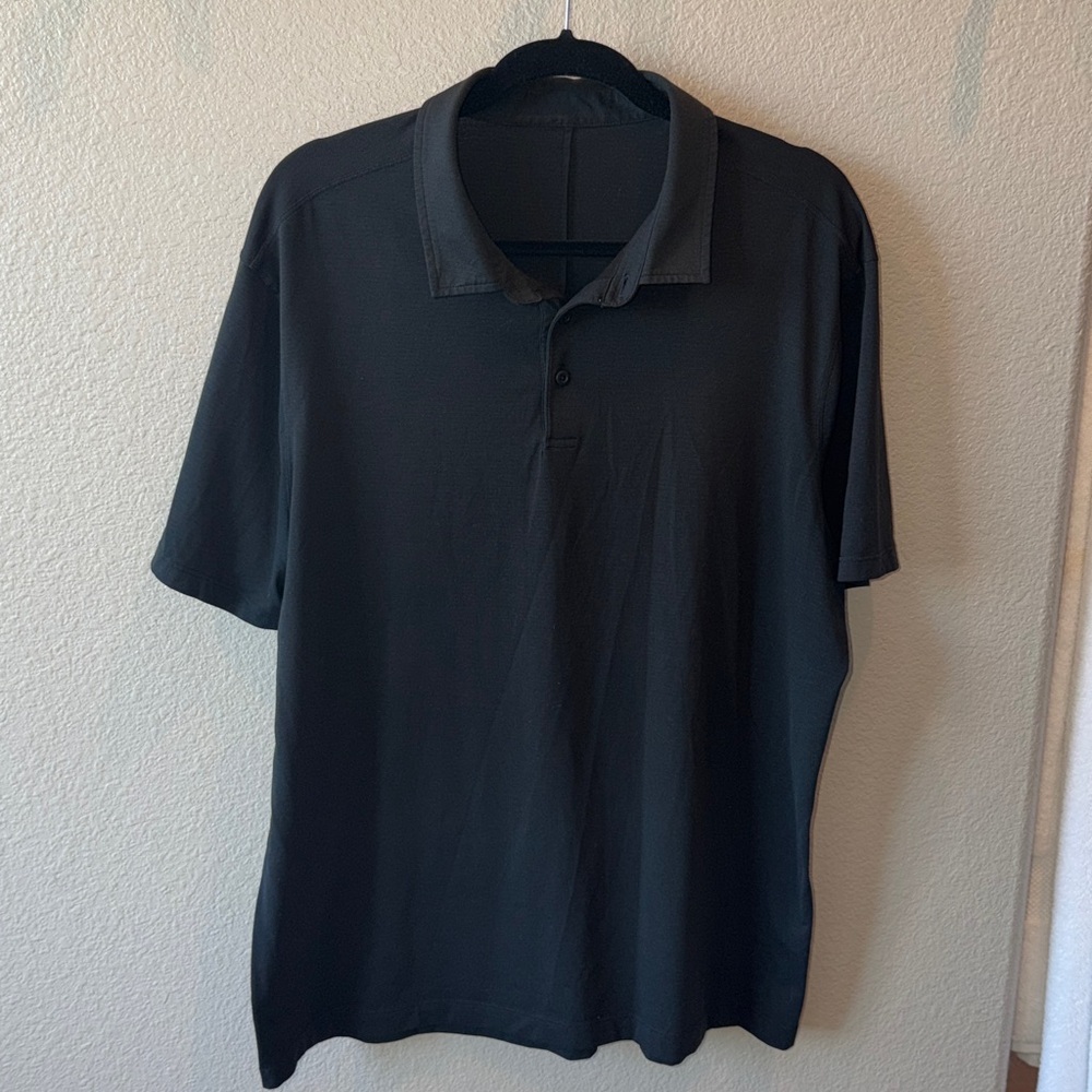 Lululemon Men’s Evolution Short Sleeve Polo